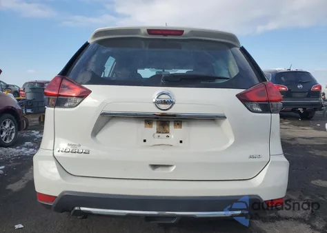 2017 Nissan Rogue S z USA, uszkodzony, nr VIN JN8AT2MV6HW013636